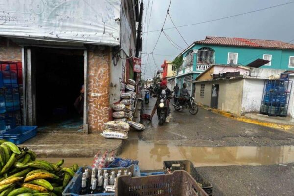 Evalúan daños ocasionados por inundaciones en Puerto Plata