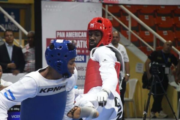 Tres dominicanos se colocan a un triunfo en taekwondo para avanzar a los Juegos Olímpicos París 2024