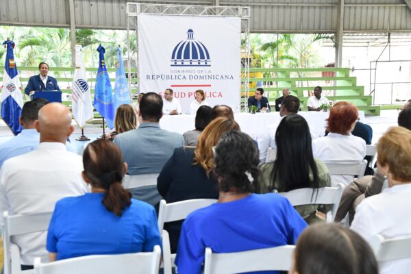 Salud Pública y Educación inician campaña “Familia Anti-Dengue” en 25 centros educativos
