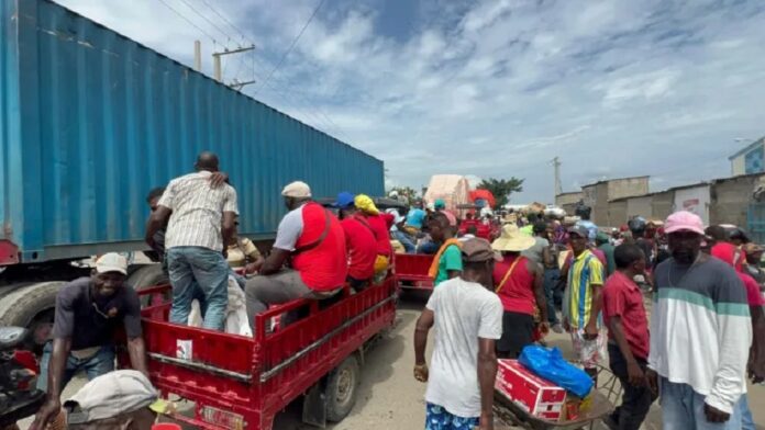 Comerciantes Dajabón denuncian restricción exportación azúcar hacia Haití