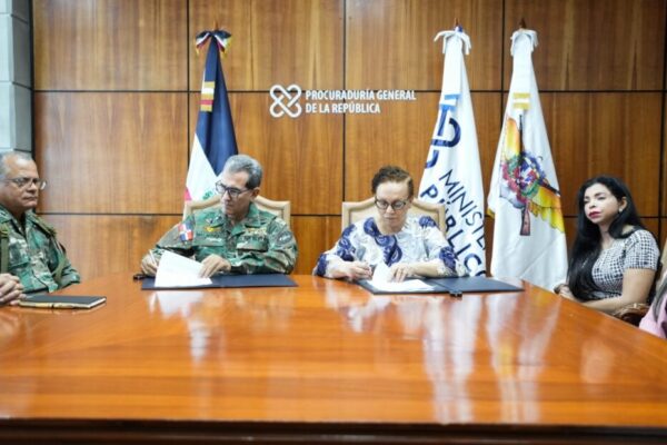 Ministerios Público y de Defensa firman convenio garantiza adecuada incineración de las drogas y sustancias controladas